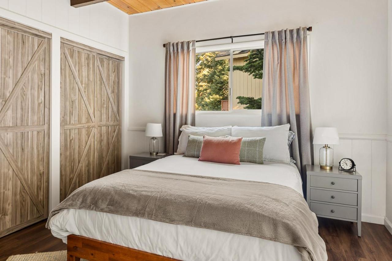 Romantic & Family Friendly Chalet In The Woods เลคแอร์โรว์เฮด ภายนอก รูปภาพ